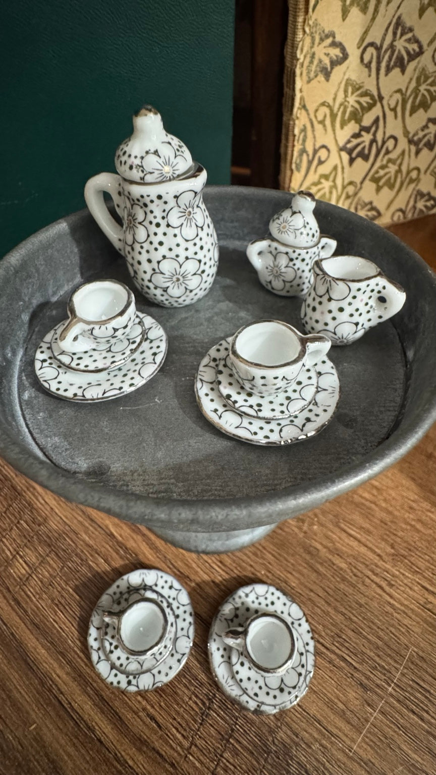 Vintage Miniature Porcelain Tea Set – 15 Piece Floral Dollhouse Set