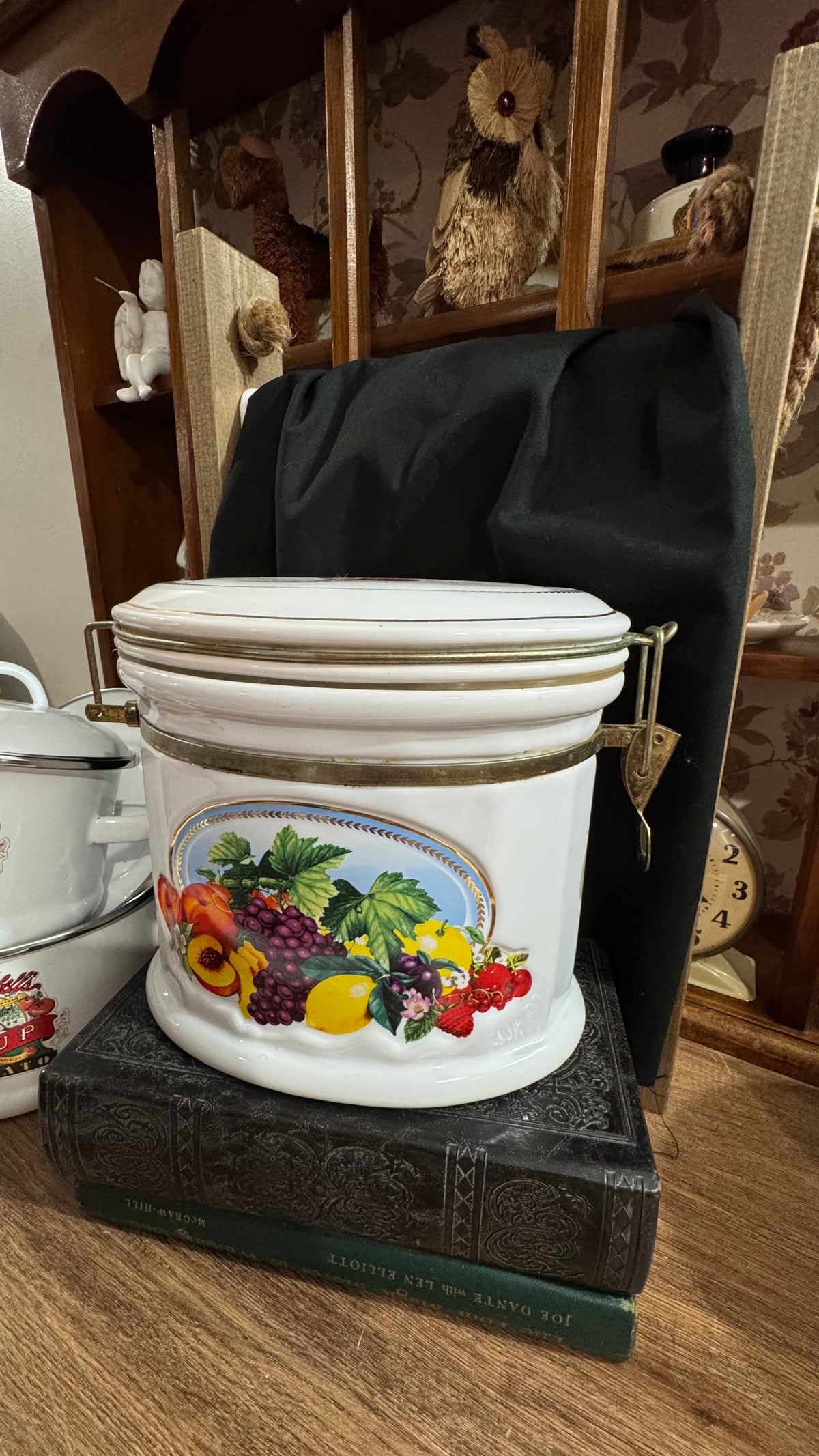 Vintage Knott’s Berry Farm Ceramic Fruit Canister with Clamp Lid