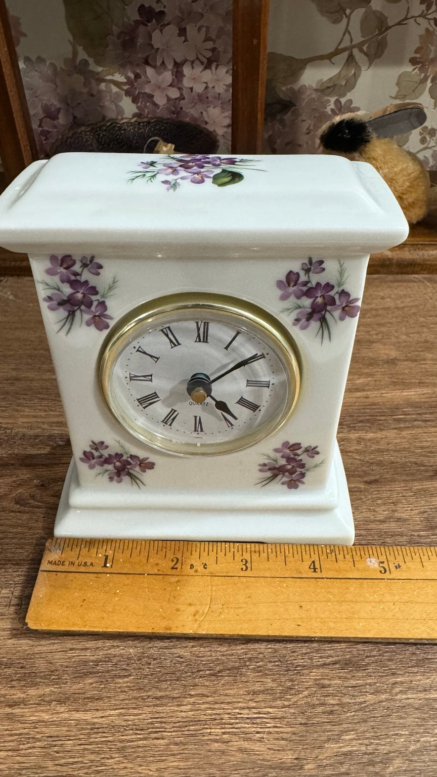 Vintage Porcelain Violet Floral Quartz Mantel Clock – Made in Taiwan