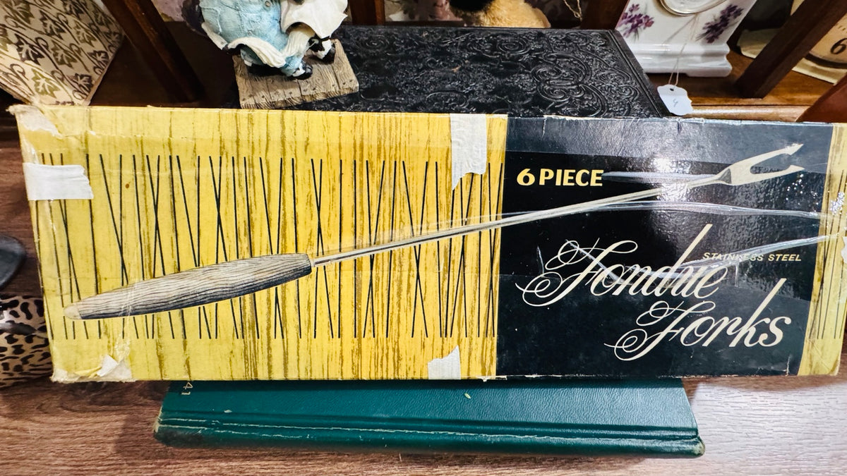 Vintage 1970s Stainless Steel Fondue Forks – Set of 6 in Original Box