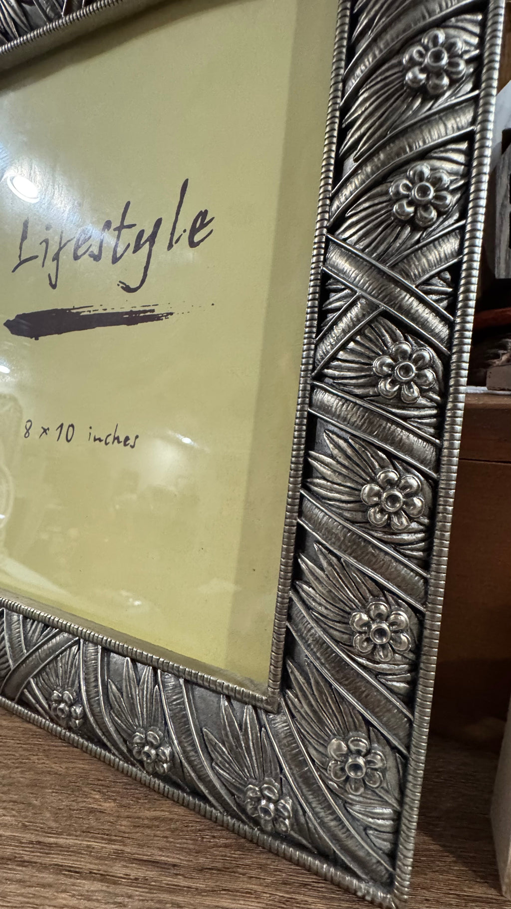 Lifestyle Silver-Tone Floral Picture Frame – 8×10