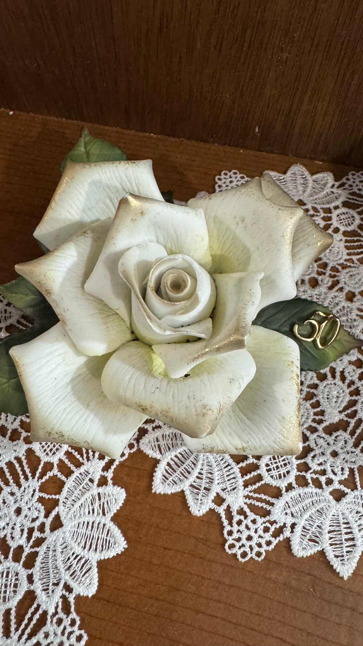 50th Anniversary Ivory Rose Figurine – Gold Accents & Green Leaves