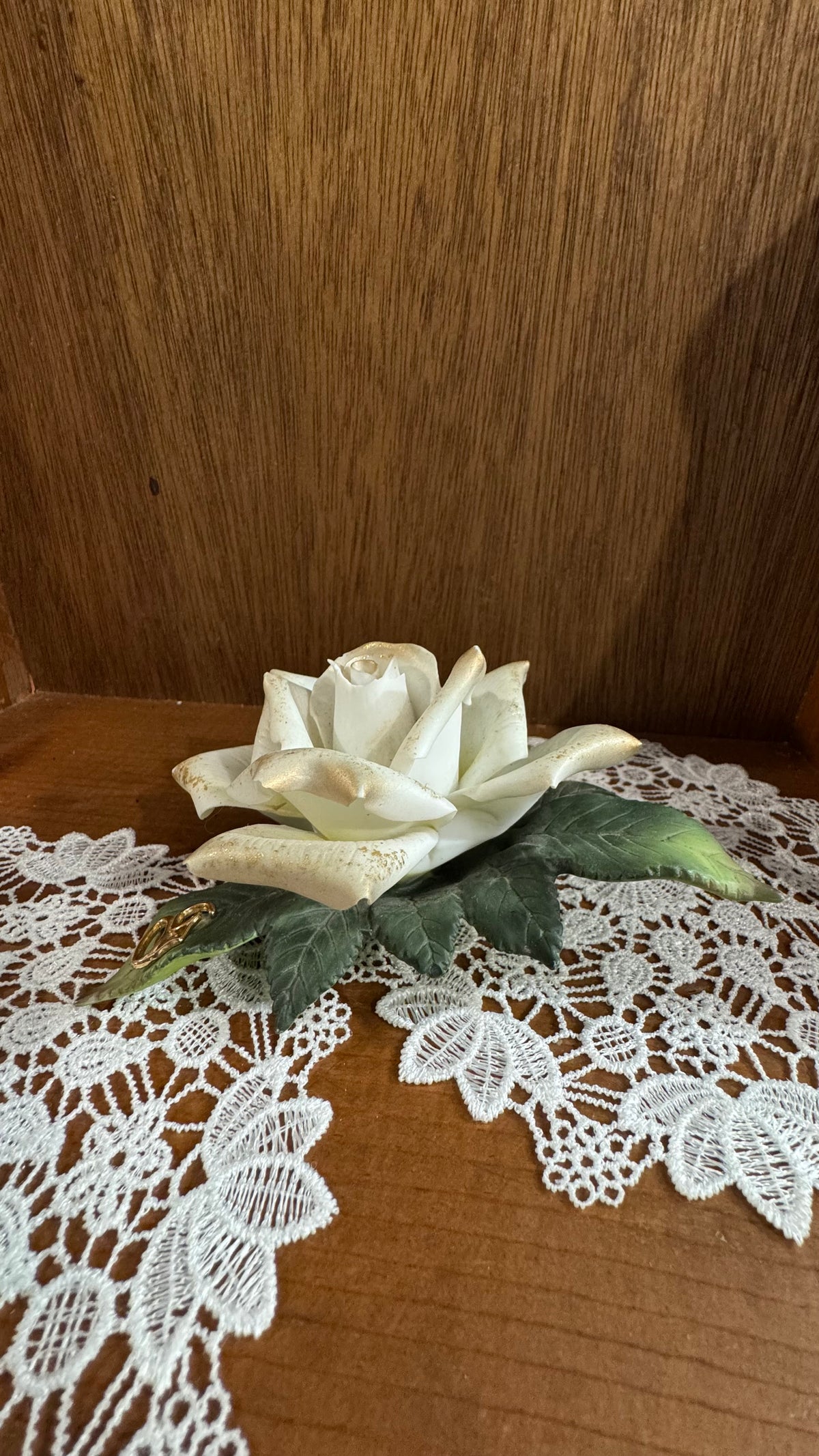 50th Anniversary Ivory Rose Figurine – Gold Accents & Green Leaves