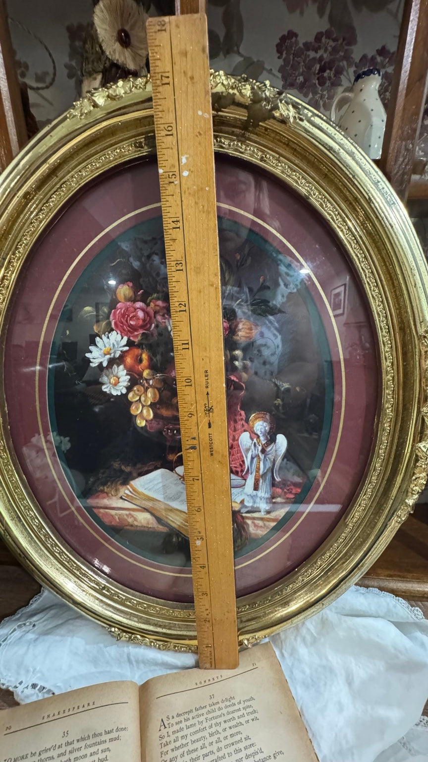 Home Interiors & Gifts Oval Gold Framed Still Life Print