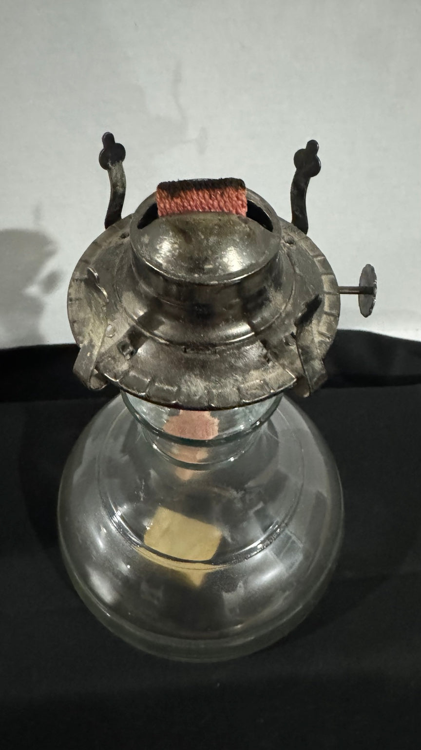 Vintage Lamplight Farms 24 oz Oil Lamp with Original Burner