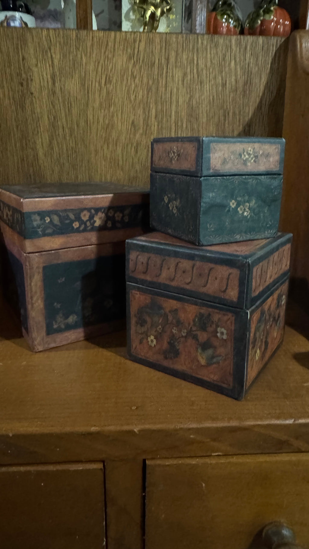 Bob’s Boxes Primitives “Very Fine Grapevine” Decorative Storage Boxes – Set of 3