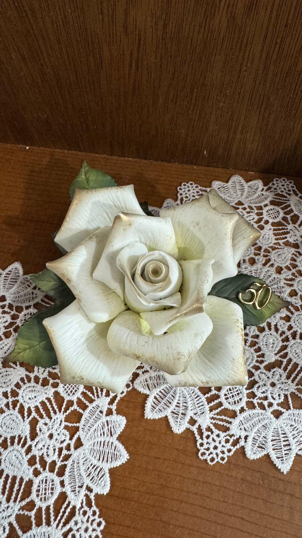50th Anniversary Ivory Rose Figurine – Gold Accents & Green Leaves