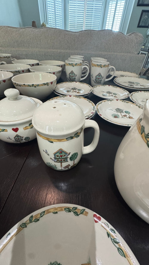 45 Pc Thomson Pottery Birdhouse Country Cottage Dinnerware Set