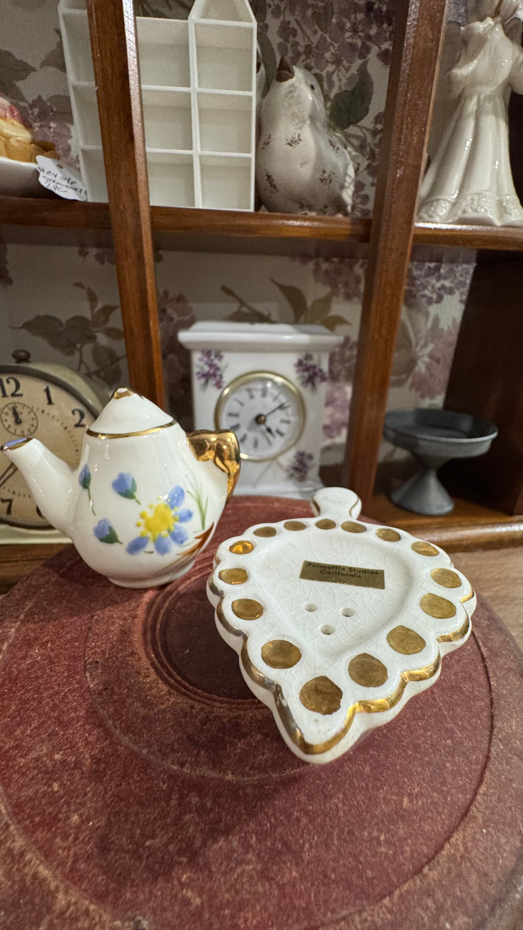 Vintage Poinsettia Studios Teapot & Leaf Salt Pepper Shaker Set Blue Floral Gold