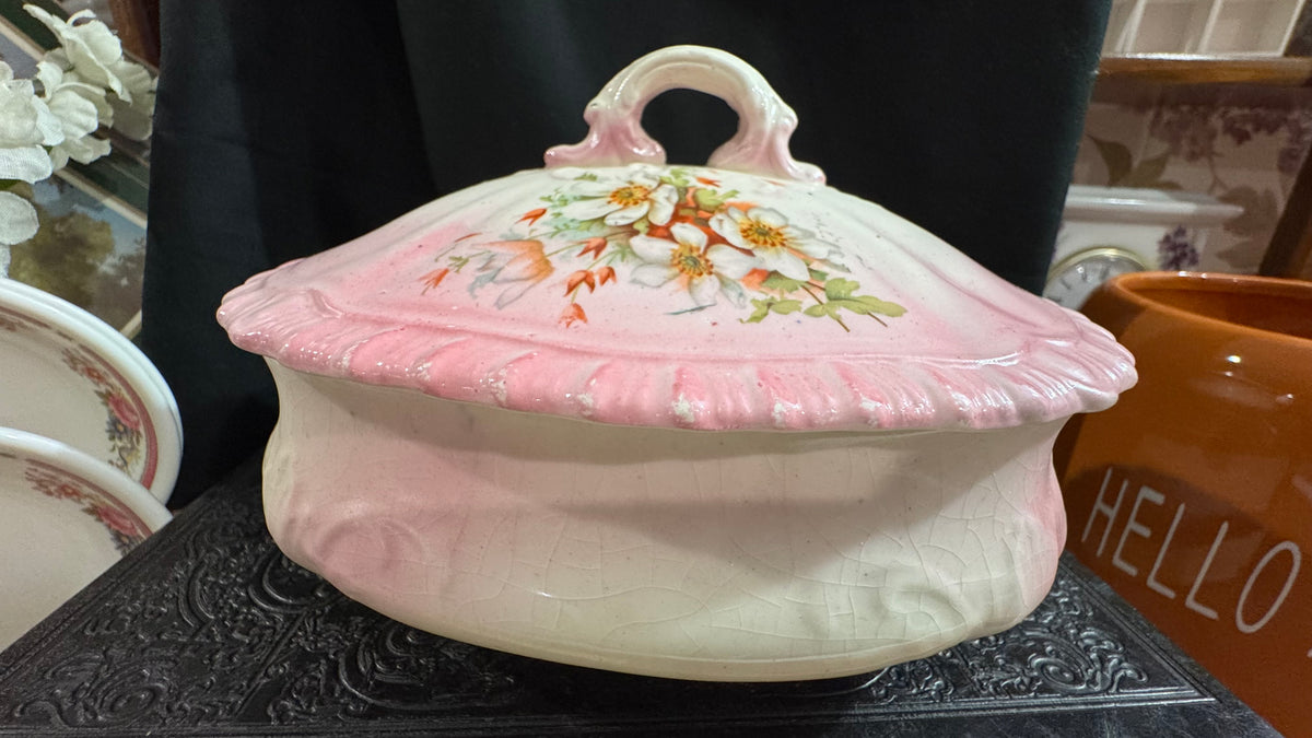 Vintage Pink Floral Covered Ceramic Trinket Dish – Cottage Decor