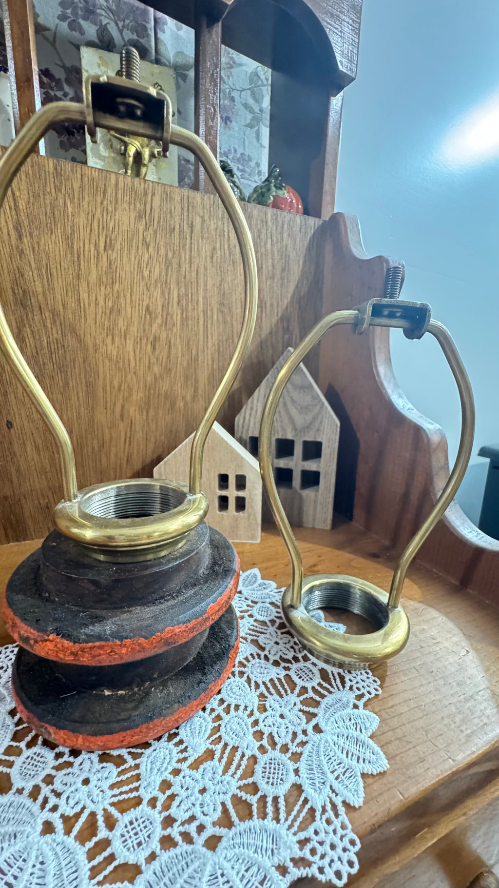 PAIR OF VINTAGE BRASS LAMP HARPS / LAMP HARDWARE