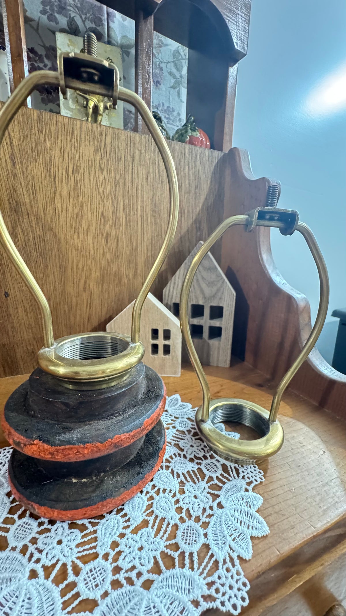PAIR OF VINTAGE BRASS LAMP HARPS / LAMP HARDWARE