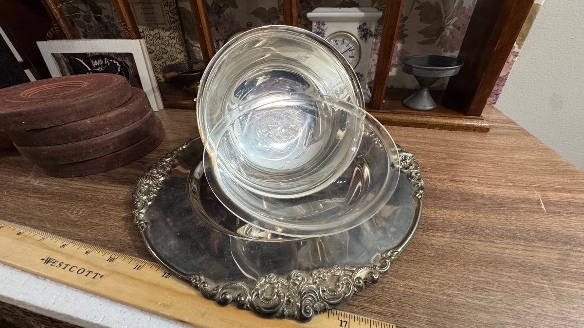 Ornate Silver-Tone Chip & Dip Serving Set – 3 Pieces