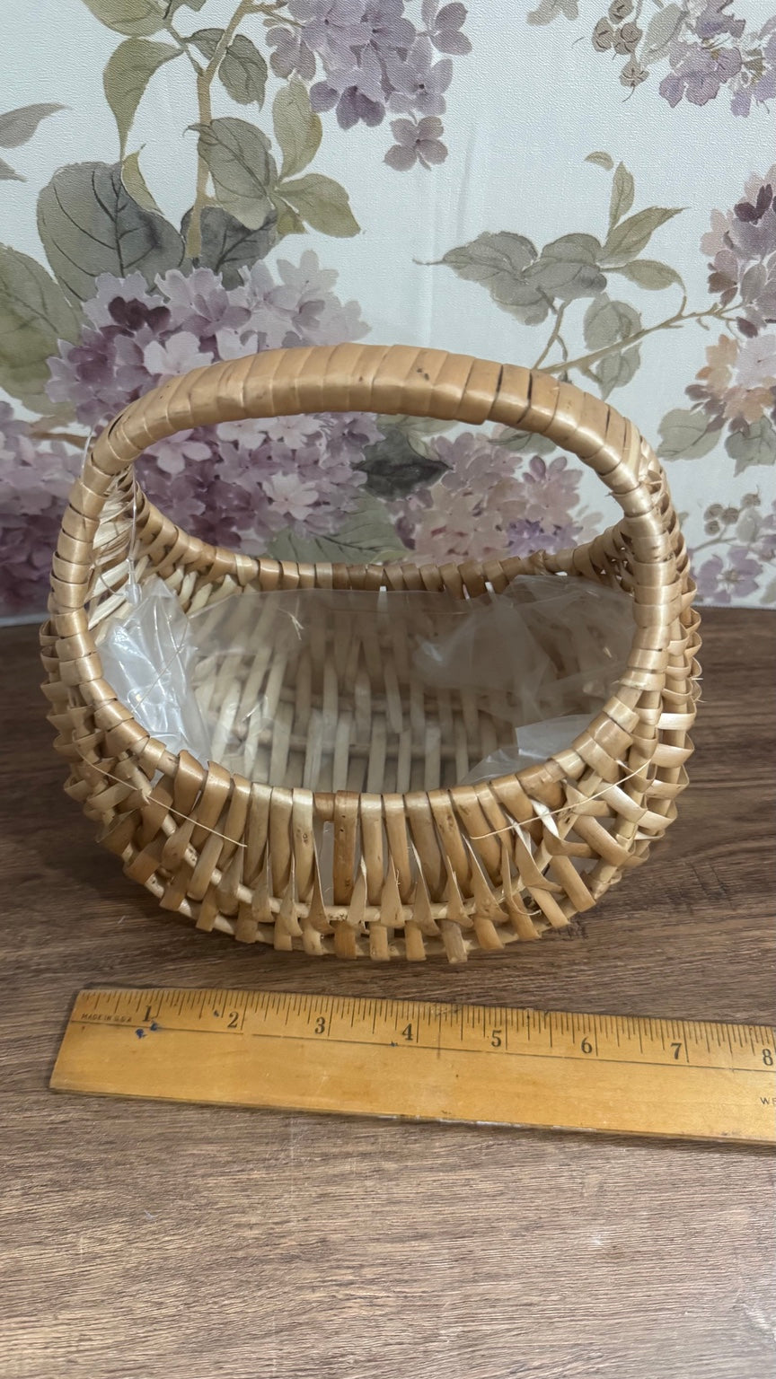 Small Vintage Oval Wicker Basket with Handle
