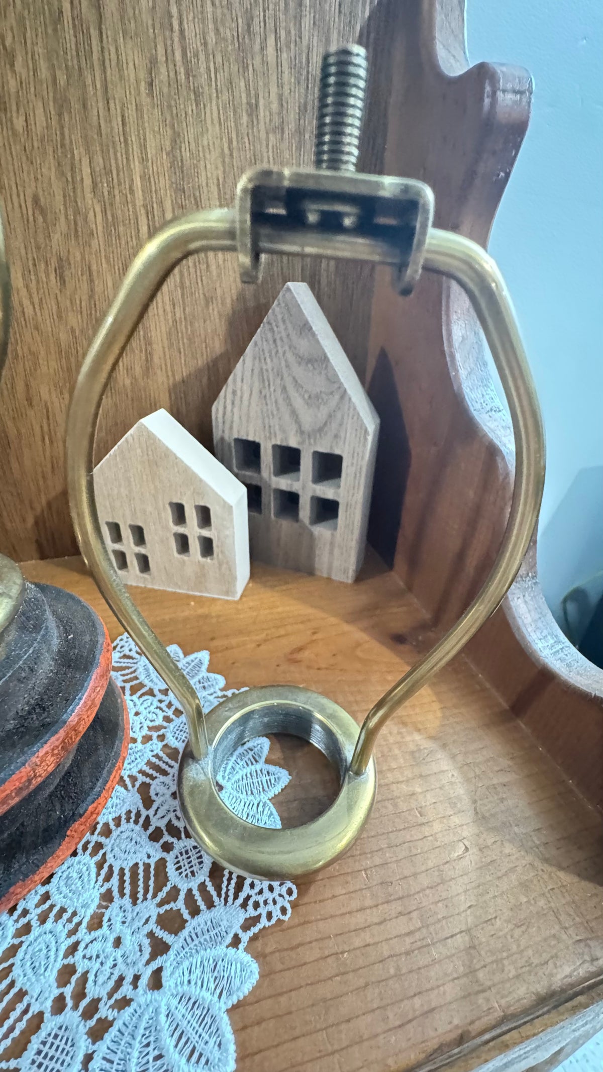 PAIR OF VINTAGE BRASS LAMP HARPS / LAMP HARDWARE