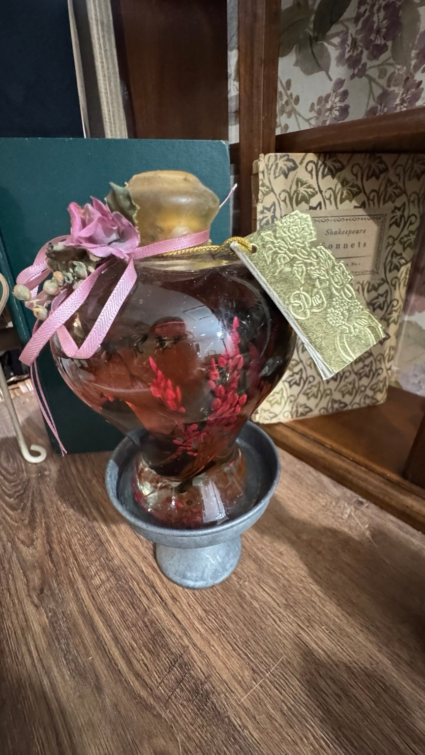 Nuit D’Amour Glass Floral Perfume Bottle Décor