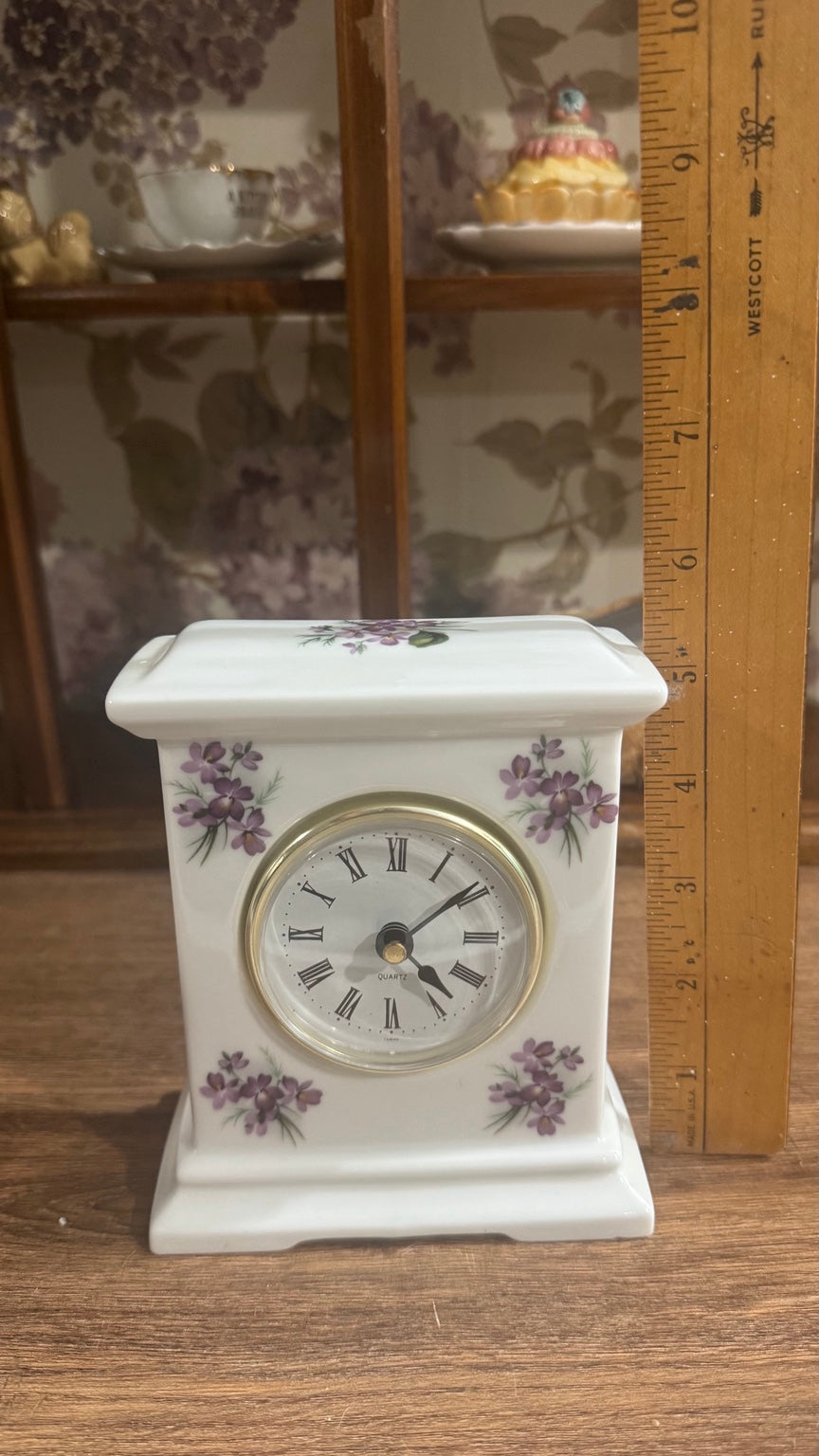 Vintage Porcelain Violet Floral Quartz Mantel Clock – Made in Taiwan