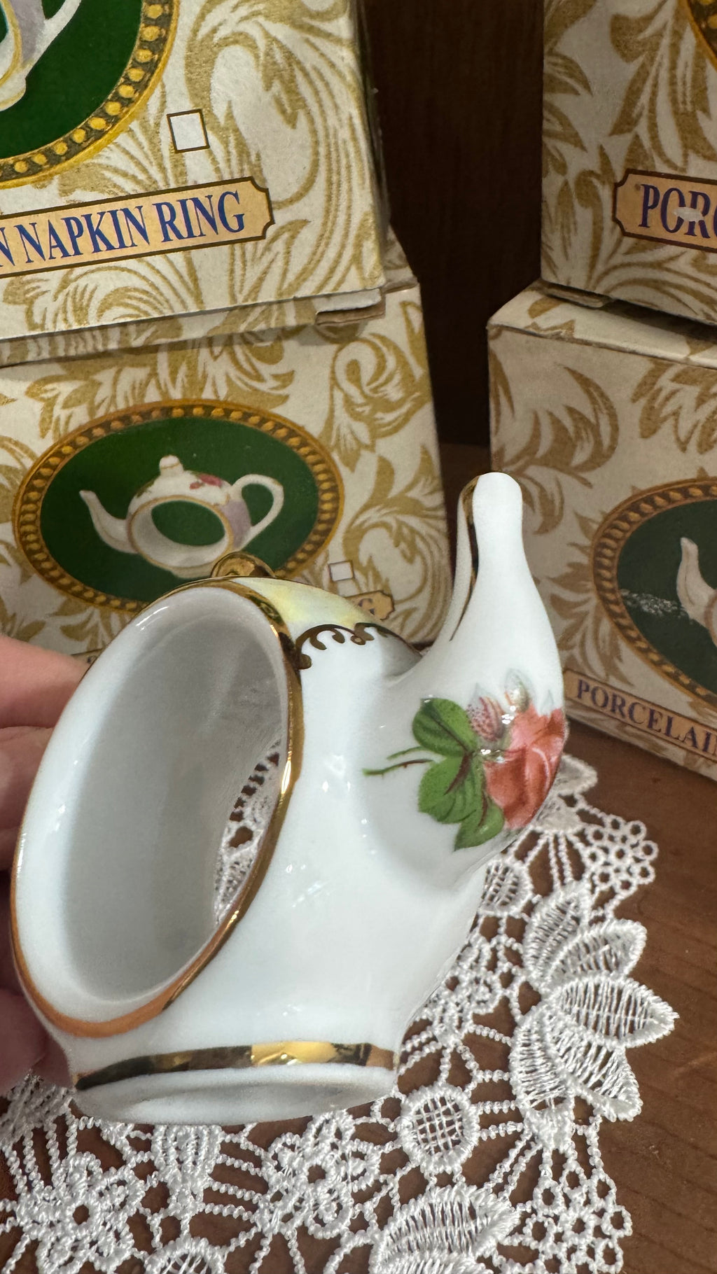 Set of 5 Cracker Barrel Porcelain Teapot Napkin Rings – Pastel Floral & Gold Trim – Boxed