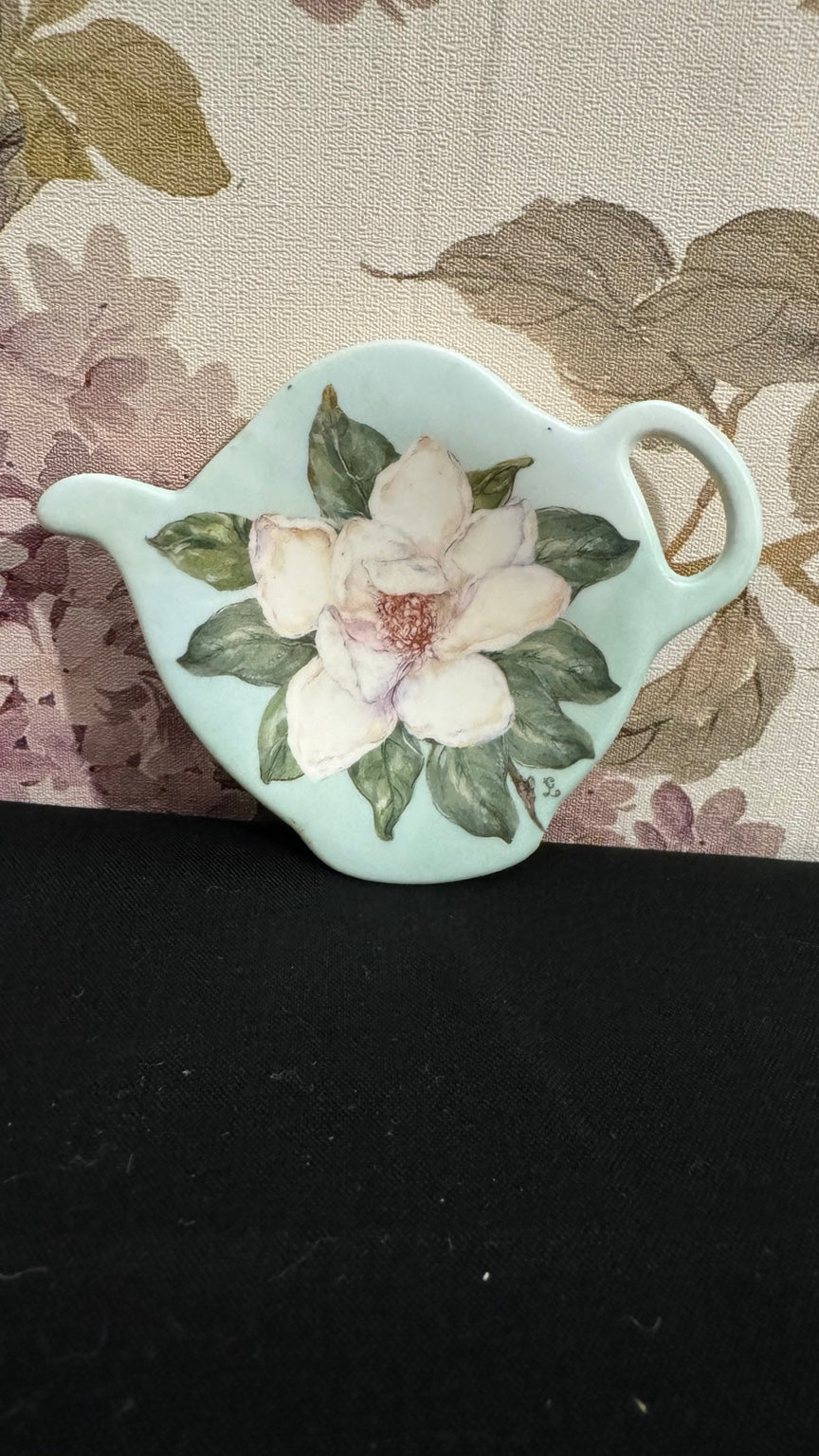 Vintage Italian Magnolia Teabag Holder