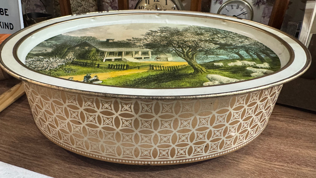 Vintage Sunshine Biscuits Tin – Currier & Ives Cottage Sheep Scene