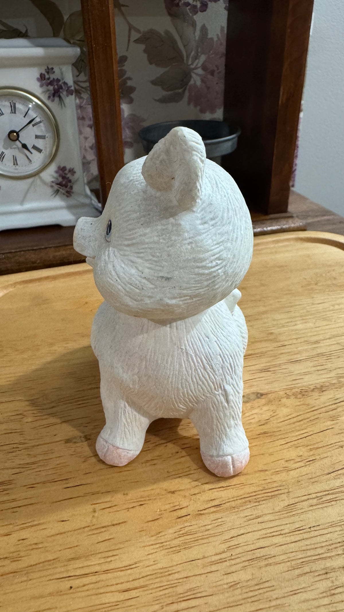 Ceramic Mama Pig & Piglet Figurine – White & Pink Country Décor –