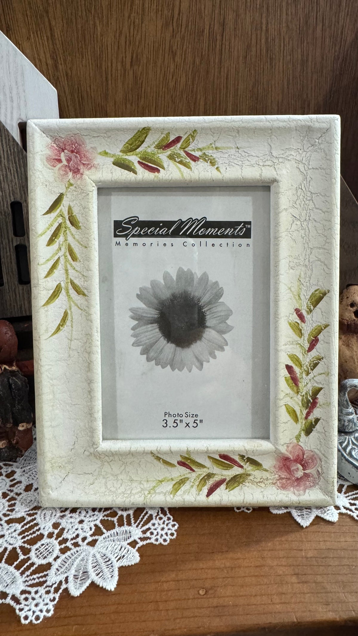 Special Moments Cream Floral Picture Frame – 3½×5 –