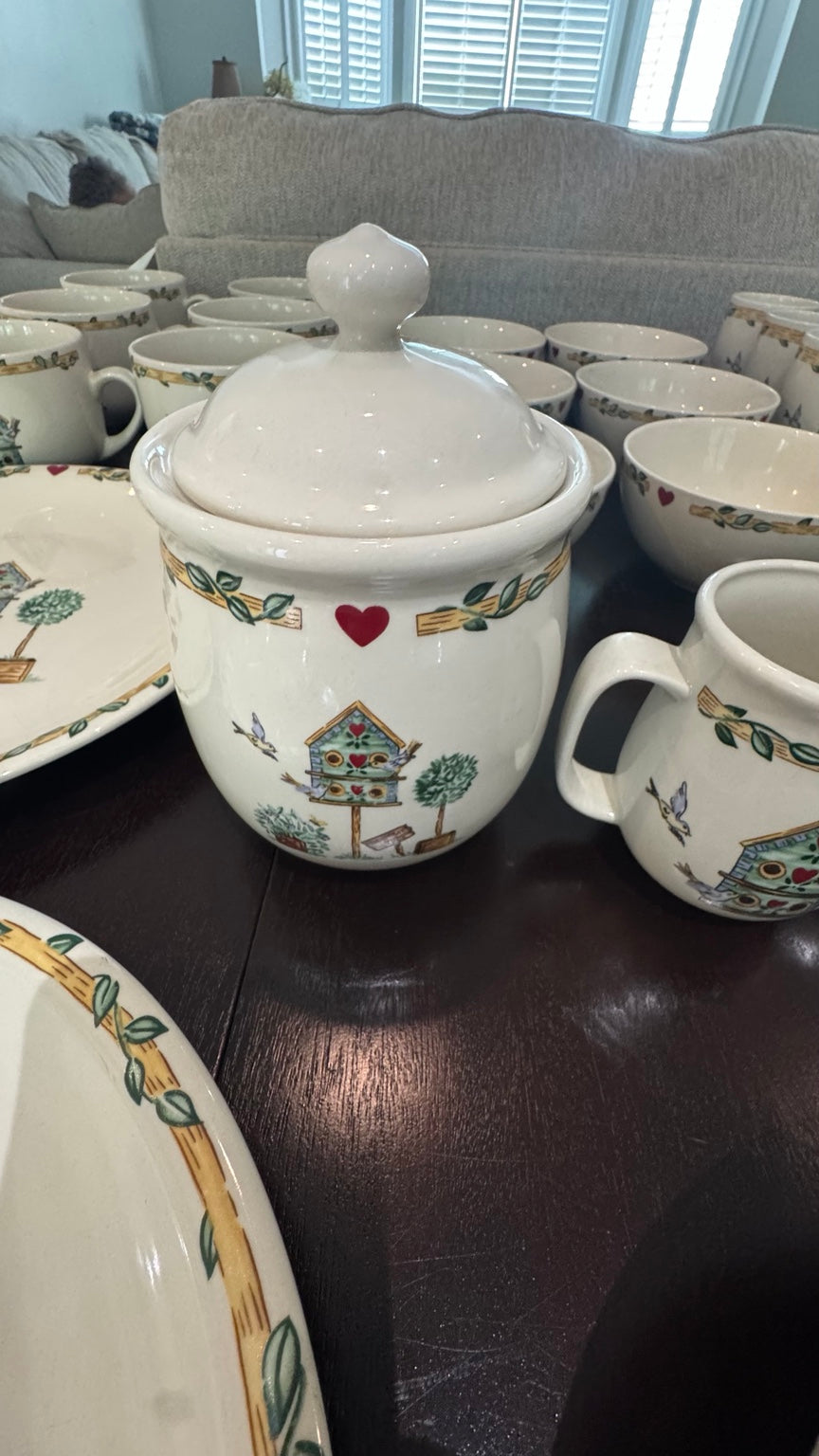 45 Pc Thomson Pottery Birdhouse Country Cottage Dinnerware Set