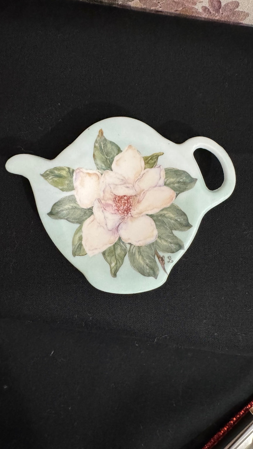 Vintage Italian Magnolia Teabag Holder