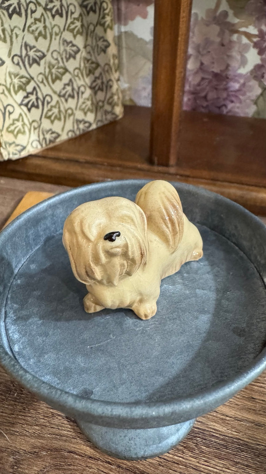 Vintage Miniature Ceramic Pekingese Dog Figurine