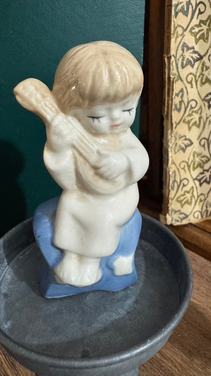 Porcelain Child Musician Figurine – Lute/Mandolin