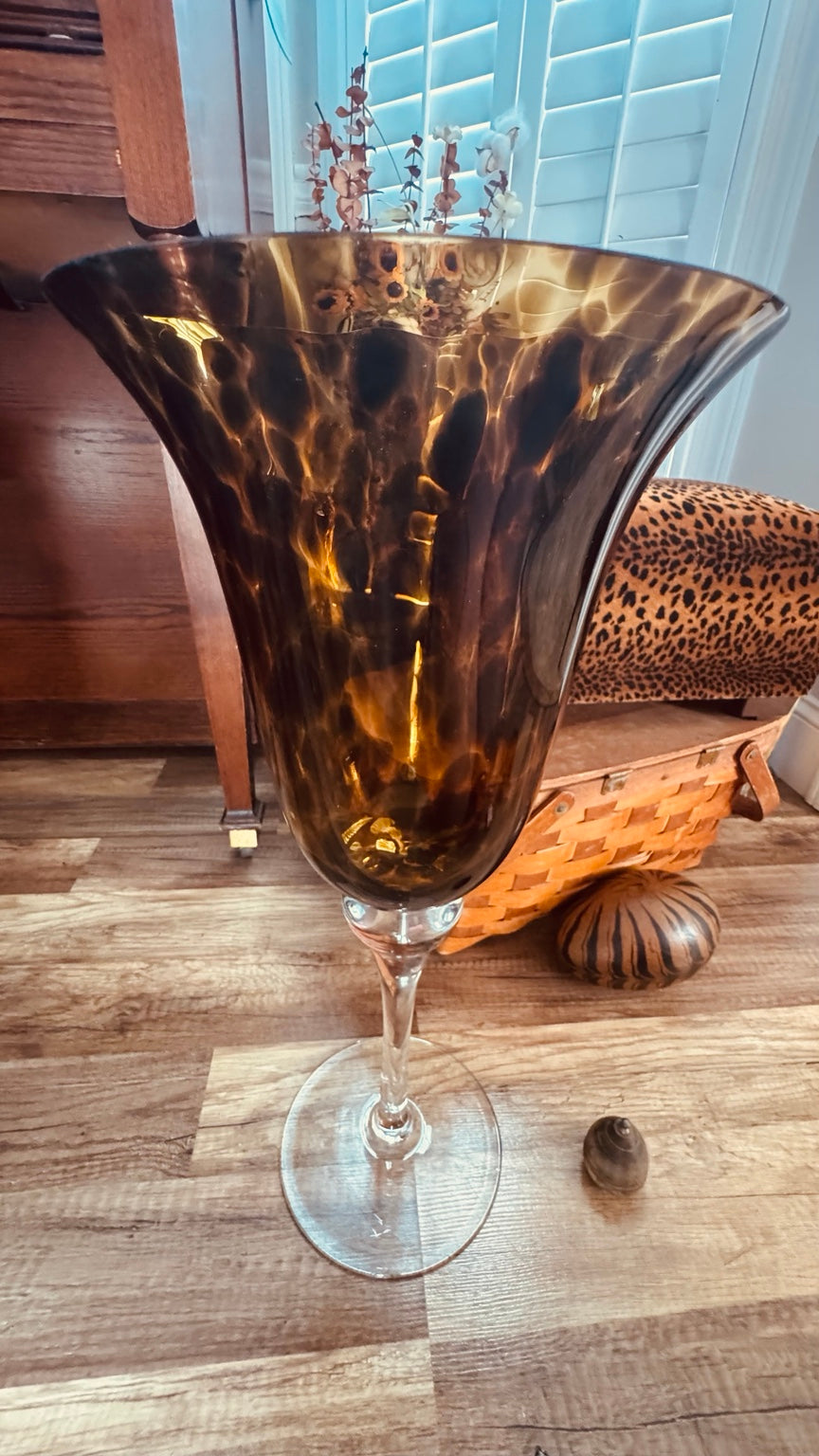 Large Amber Tortoiseshell Glass Pedestal Vase