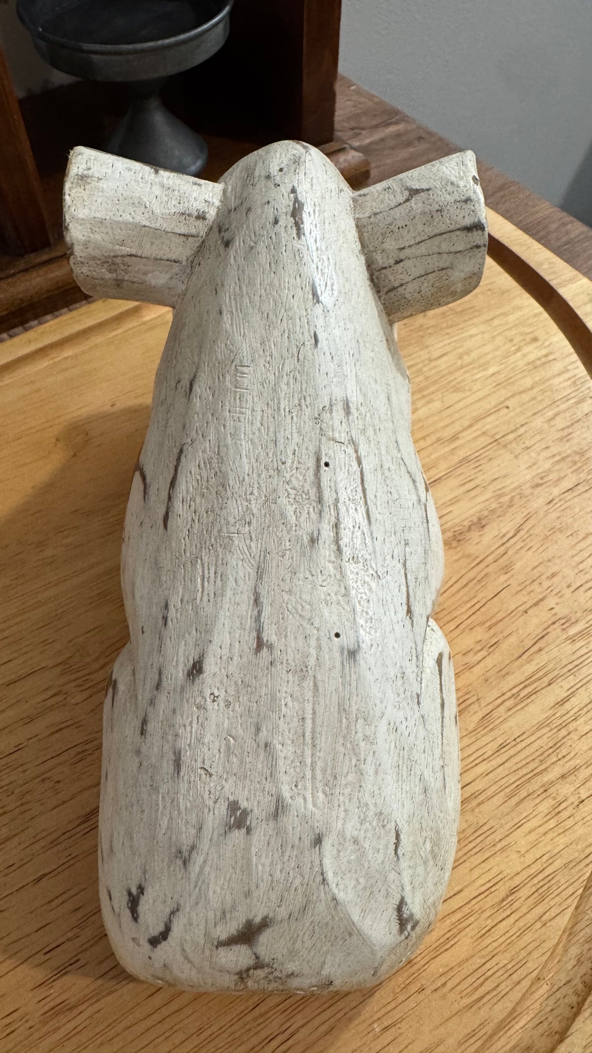 Distressed White Wood Pig Figurine – Rustic Farmhouse Décor –