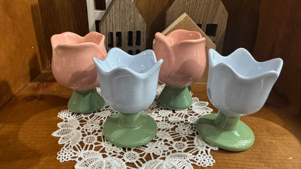 Set of 4 Pastel Tulip Ceramic Egg Cups – Pink & Blue with Green Bases