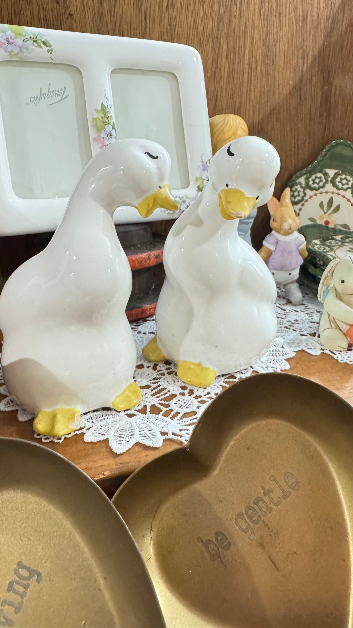 Pair of White & Yellow Ceramic Duck Figurines – Farmhouse Decor