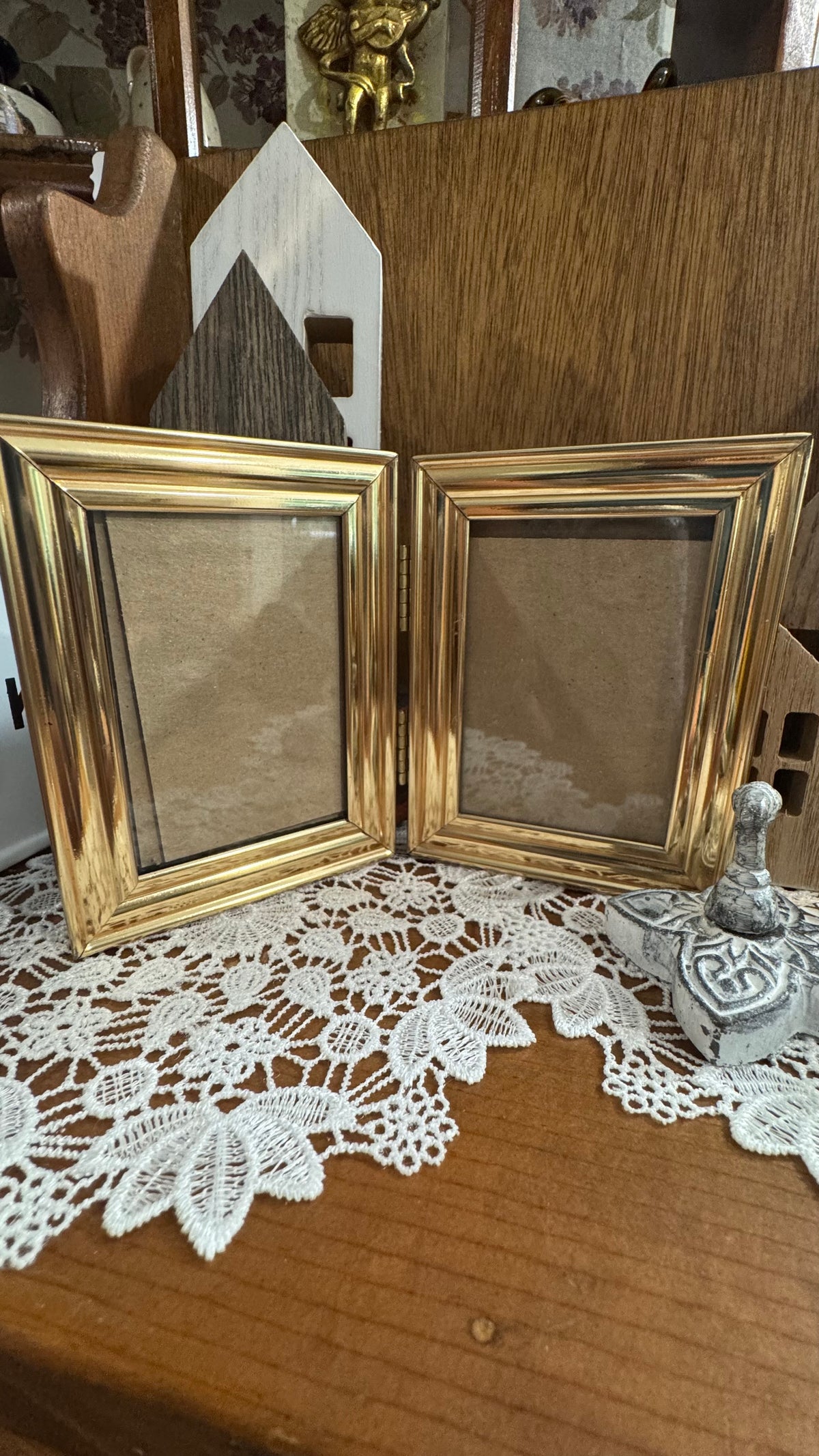 Small Gold-Tone Hinged Double Picture Frame – Tabletop Display