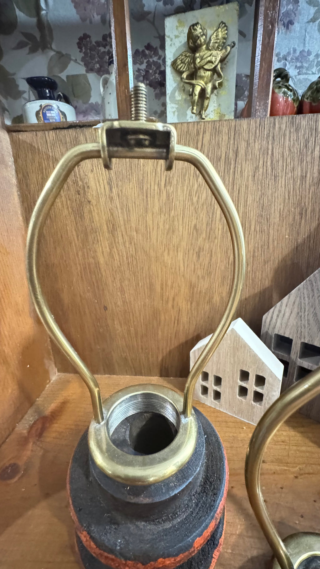 PAIR OF VINTAGE BRASS LAMP HARPS / LAMP HARDWARE