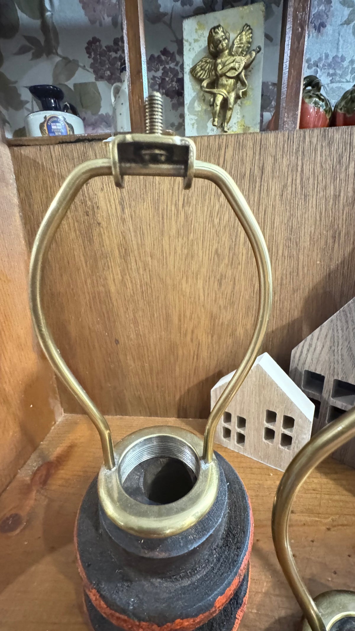 PAIR OF VINTAGE BRASS LAMP HARPS / LAMP HARDWARE